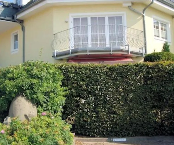 Hess By Interhome Козеров